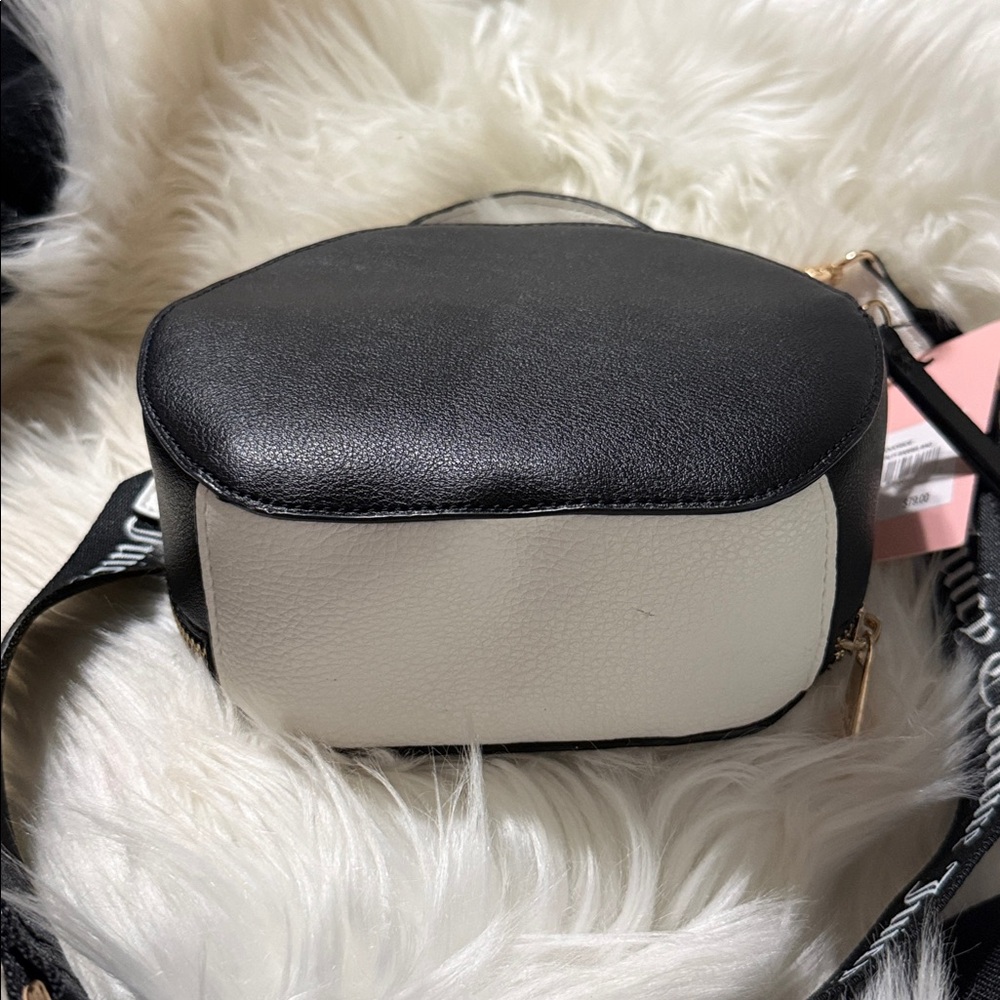 NEW juicy couture mini royal shoulder and cross body purse - Picture 5 of 5